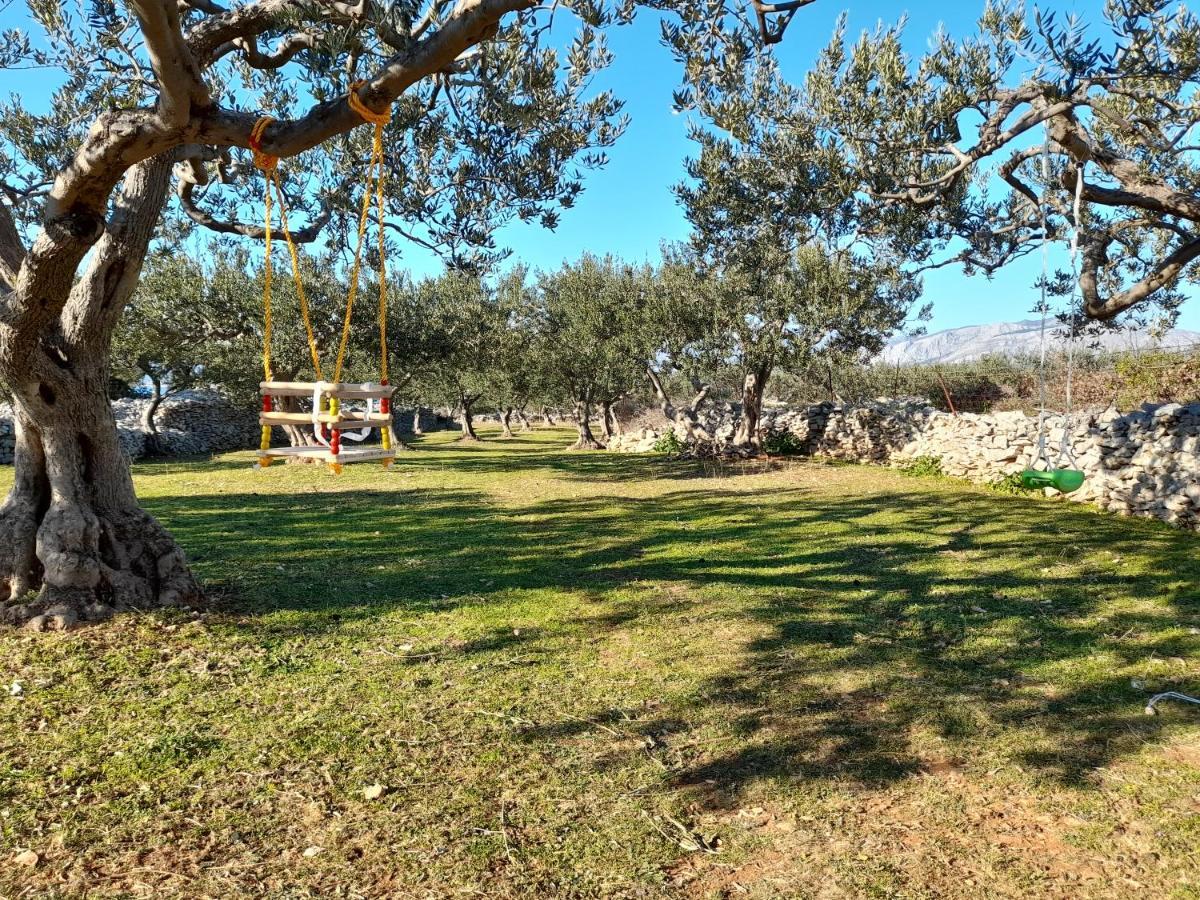 Villa Little Hill بوستيرا المظهر الخارجي الصورة