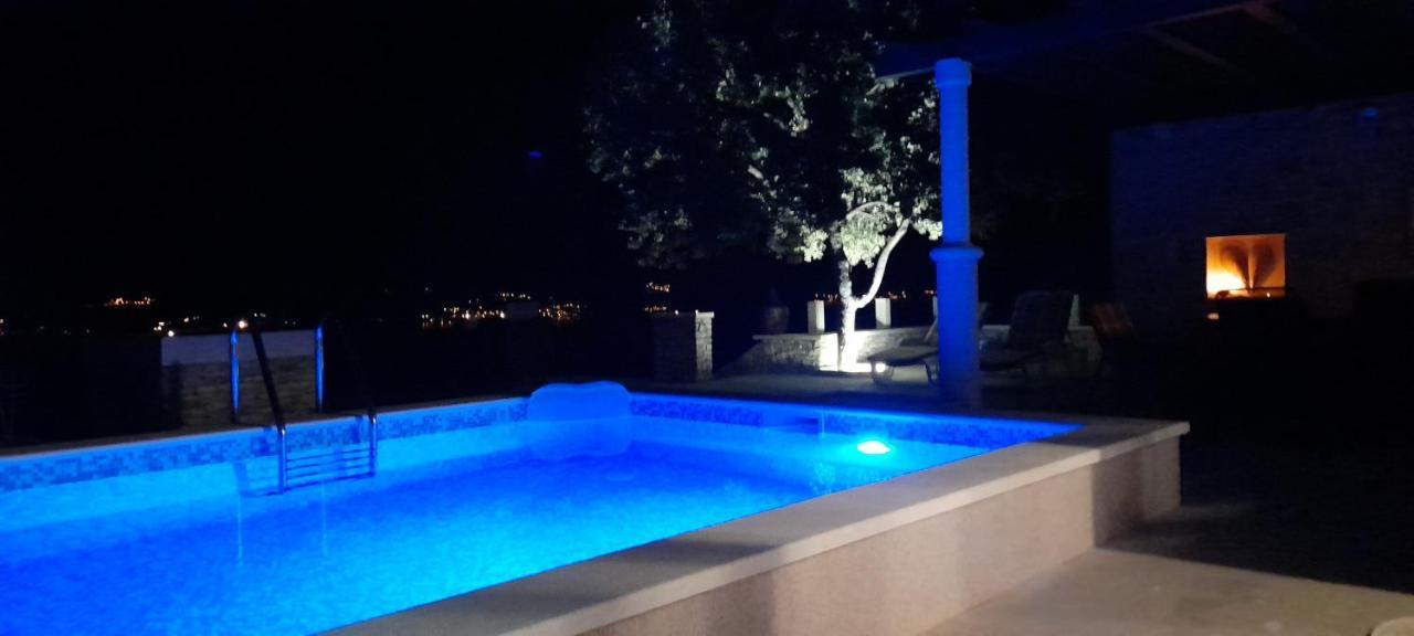 Villa Little Hill بوستيرا المظهر الخارجي الصورة